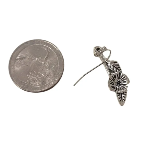 Elegant Silver and Gold Floral Earrings - Picture 3 of 3